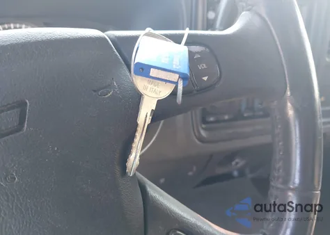 2004 Chevrolet Silverado 1500 Ls из США, поврежденный, VIN 1GCEC19X84Z349766